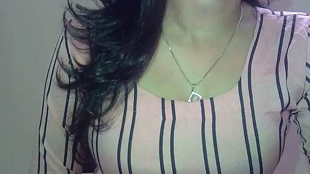 Snapshot of SONIYA_47 chatting on May 30, 2026, 5:18 pm SONIYA 47 online show from May 30, 2026, 5:18 pm
