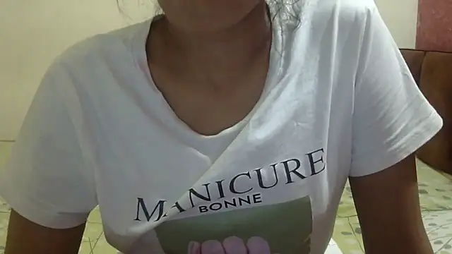 Snapshot of SONIYA_47 chatting on April 25, 2026, 5:32 pm SONIYA 47 online show from April 25, 2026, 5:32 pm