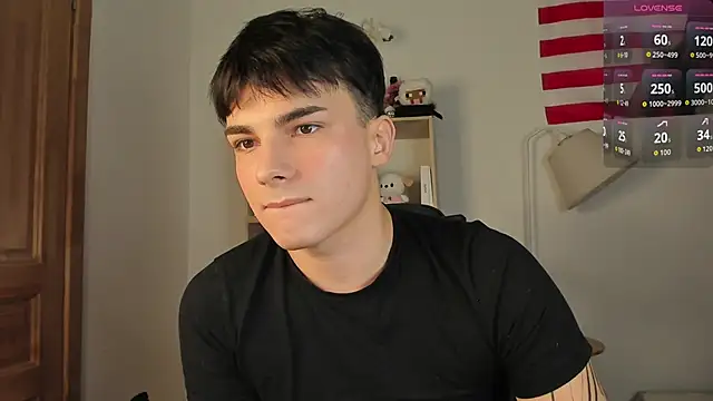 Snapshot of mystic_evan chatting on February 13, 2026, 10:04 am mystic evan online show from February 13, 2026, 10:04 am