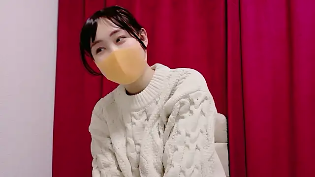 Snapshot of RenaFcup chatting on December 16, 2025, 1:15 pm RenaFcup online show from December 16, 2025, 1:15 pm