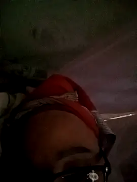 Snapshot of Mamapm20 chatting on September 15, 2025, 7:20 am Mamapm20 online show from September 15, 2025, 7:20 am