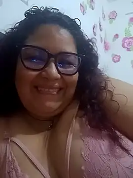 ladytropical1 online show from March 8, 2026, 2:04 am