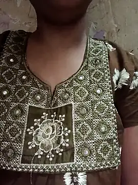 Snapshot of Love-pari08 chatting on October 30, 2025, 4:26 pm Love-pari08 online show from October 30, 2025, 4:26 pm