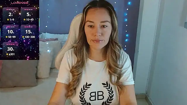 Natysweet23 online show from November 21, 2025, 1:04 am