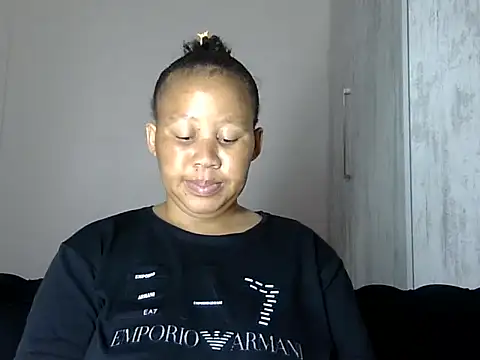 Yellowriider online show from October 27, 2025, 4:19 pm