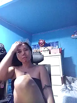 Snapshot of Yourdream07mixcey chatting on January 19, 2026, 9:57 am Yourdream07mixcey online show from January 19, 2026, 9:57 am