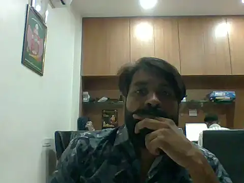 Snapshot of autophile-indian chatting on May 23, 2026, 11:31 am autophile-indian online show from May 23, 2026, 11:31 am