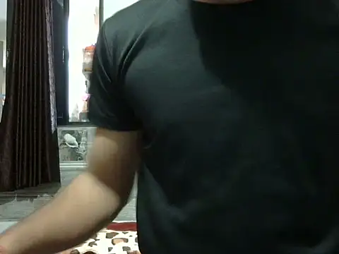 Snapshot of autophile-indian chatting on October 5, 2025, 7:54 am autophile-indian online show from October 5, 2025, 7:54 am