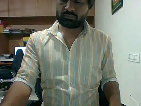 autophile-indian online show from November 28, 2025, 8:03 am