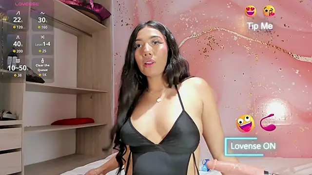 Snapshot of Annelov18 chatting on September 9, 2025, 7:34 pm Annelov18 online show from September 9, 2025, 7:34 pm