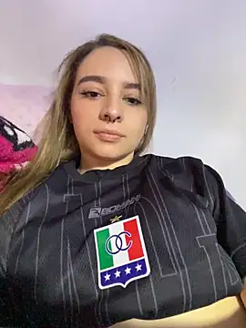 karla-thomsom10 online show from February 27, 2026, 7:46 pm