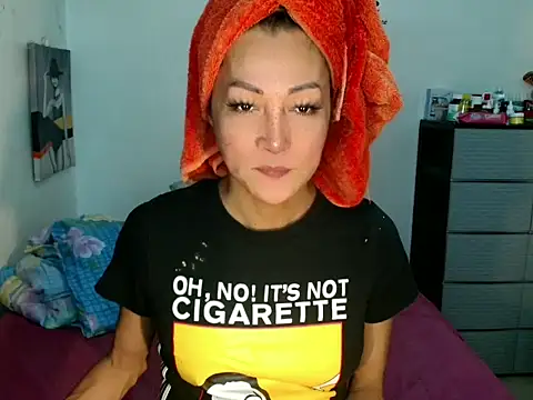 gorgeousYNEZ22 online show from March 18, 2026, 11:24 am