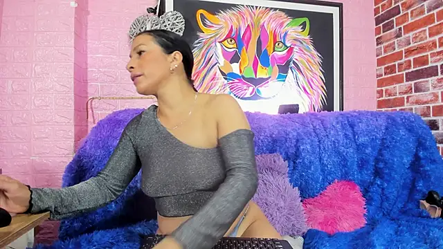 Snapshot of aliaandadara chatting on February 16, 2026, 9:34 pm aliaandadara online show from February 16, 2026, 9:34 pm