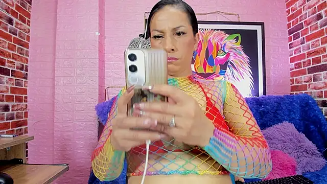 Snapshot of aliaandadara chatting on February 21, 2026, 3:52 am aliaandadara online show from February 21, 2026, 3:52 am