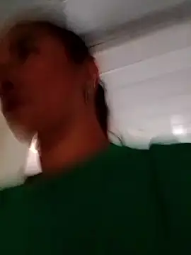 Snapshot of aliaandadara chatting on March 17, 2026, 11:46 am aliaandadara online show from March 17, 2026, 11:46 am