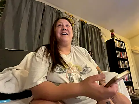 Snapshot of JizzyJazzunleashed chatting on October 24, 2025, 4:00 am JizzyJazzunleashed online show from October 24, 2025, 4:00 am