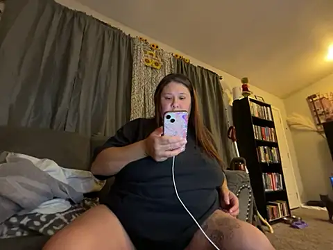 Snapshot of JizzyJazzunleashed chatting on October 12, 2025, 4:14 am JizzyJazzunleashed online show from October 12, 2025, 4:14 am