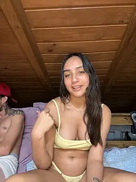 hannahhotwife online show from October 1, 2025, 12:49 am