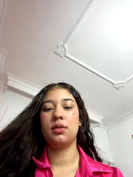 lana rousse01 online show from October 17, 2025, 1:46 pm