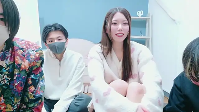 Snapshot of Reto-sama chatting on January 11, 2026, 12:45 pm Reto-sama online show from January 11, 2026, 12:45 pm