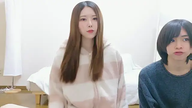 Snapshot of Reto-sama chatting on December 18, 2025, 10:30 am Reto-sama online show from December 18, 2025, 10:30 am