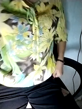 Minety473 online show from November 14, 2025, 2:15 am