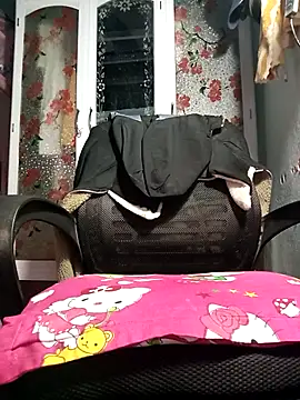 Minety473 online show from March 5, 2026, 4:09 am