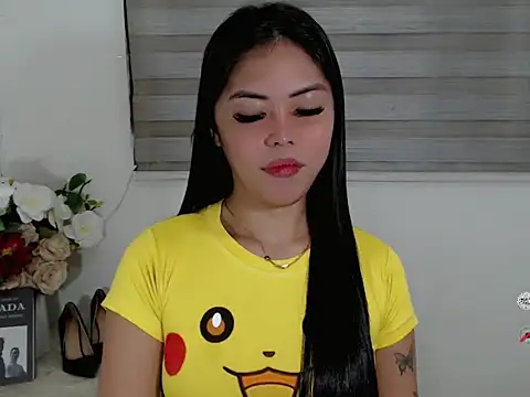 Snapshot of NaughtyBelle chatting on October 16, 2025, 4:26 pm NaughtyBelle online show from October 16, 2025, 4:26 pm