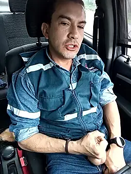 Blackaxes online show from February 12, 2026, 9:03 pm