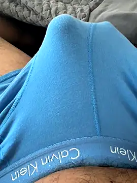 Snapshot of AlexNBhot chatting on November 23, 2025, 7:13 pm AlexNBhot online show from November 23, 2025, 7:13 pm