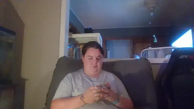 Snapshot of LittleBunny3 chatting on September 16, 2025, 12:22 am LittleBunny3 online show from September 16, 2025, 12:22 am