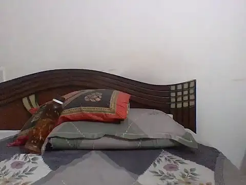 anu-anu2002 online show from April 2, 2026, 9:05 am