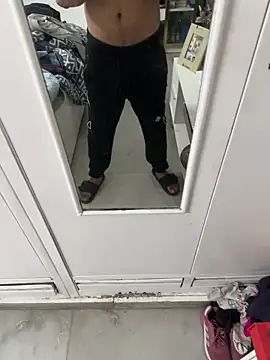 7 INCH MONSTER online show from February 16, 2026, 8:46 am