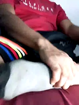 Snapshot of Bosssweet22cm chatting on December 18, 2025, 6:45 pm Bosssweet22cm online show from December 18, 2025, 6:45 pm