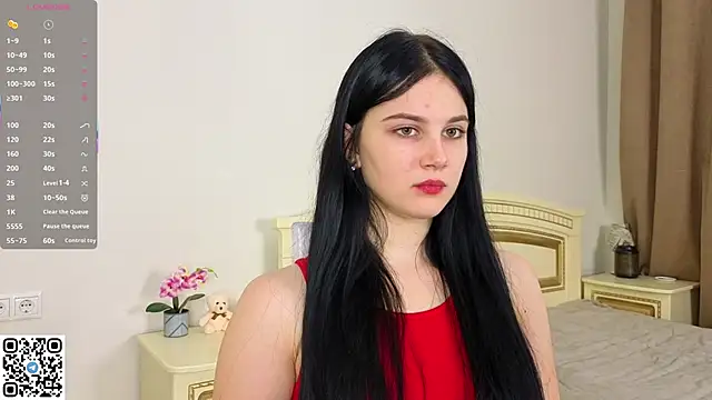 EnricaElis online show from November 14, 2025, 7:50 pm