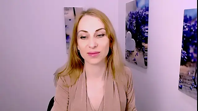 Snapshot of Create_your_own_sun chatting on November 22, 2025, 2:38 pm Create your own sun online show from November 22, 2025, 2:38 pm