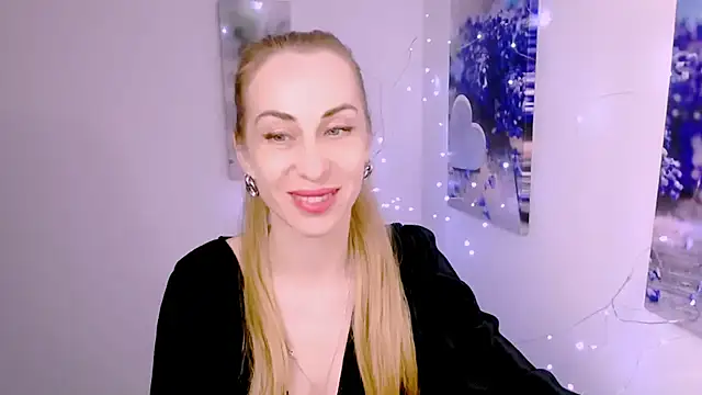 Snapshot of Create_your_own_sun chatting on January 10, 2026, 1:50 pm Create your own sun online show from January 10, 2026, 1:50 pm