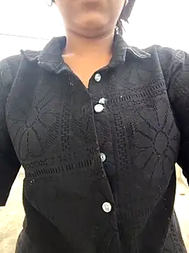 Snapshot of HOTSEXY_KAVYA chatting on August 6, 2026, 3:56 am HOTSEXY KAVYA online show from August 6, 2026, 3:56 am