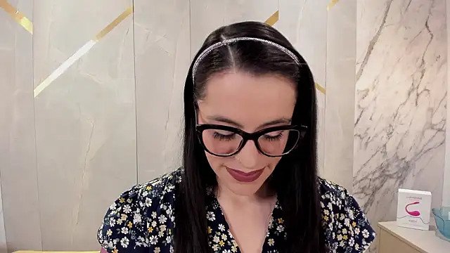 IsisNoir online show from March 27, 2026, 1:01 pm