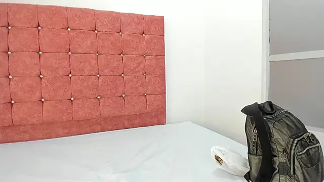 Snapshot of mishell_lovely chatting on January 14, 2026, 12:20 pm mishell lovely online show from January 14, 2026, 12:20 pm