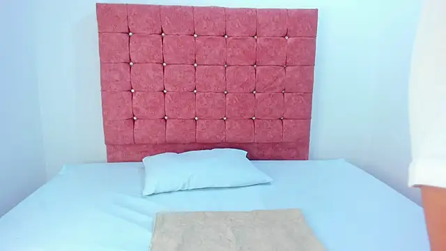 Snapshot of mishell_lovely chatting on January 13, 2026, 1:26 pm mishell lovely online show from January 13, 2026, 1:26 pm