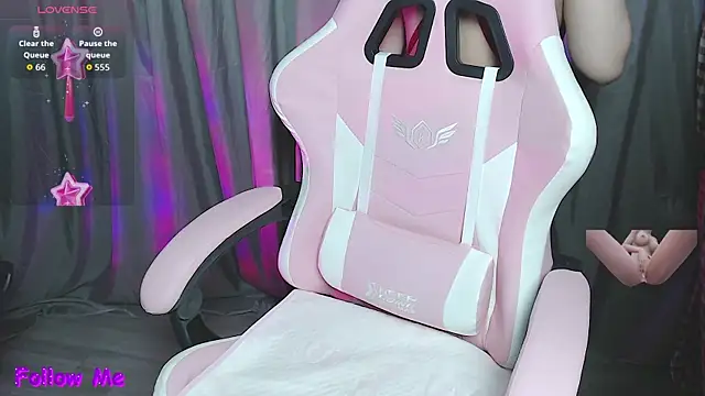 Snapshot of BabeFaceless chatting on September 12, 2025, 5:13 pm BabeFaceless online show from September 12, 2025, 5:13 pm