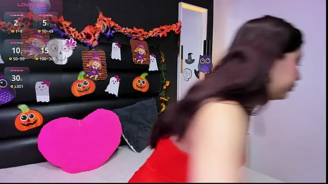 SoftieNymph online show from October 27, 2025, 11:44 am