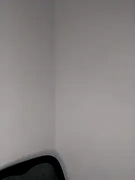 Snapshot of SofieLove_01 chatting on February 9, 2026, 8:12 am SofieLove 01 online show from February 9, 2026, 8:12 am