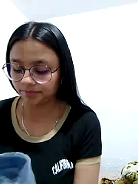 Snapshot of SofieLove_01 chatting on March 26, 2026, 7:45 pm SofieLove 01 online show from March 26, 2026, 7:45 pm