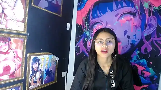 SofieLove 01 online show from September 14, 2025, 9:20 am