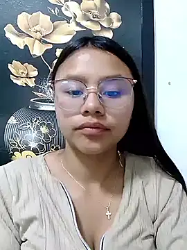 Snapshot of SofieLove_01 chatting on December 23, 2025, 8:46 am SofieLove 01 online show from December 23, 2025, 8:46 am