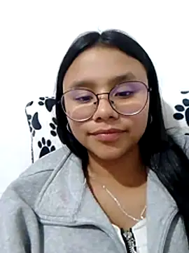 Snapshot of SofieLove_01 chatting on April 6, 2026, 8:54 pm SofieLove 01 online show from April 6, 2026, 8:54 pm