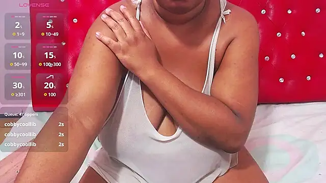 Snapshot of wonderfuldiana chatting on April 4, 2026, 11:33 pm wonderfuldiana online show from April 4, 2026, 11:33 pm