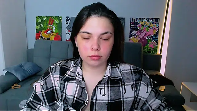 Snapshot of queenofthesense_ chatting on April 2, 2026, 11:50 am queenofthesense online show from April 2, 2026, 11:50 am
